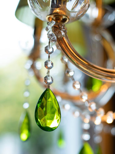 Photo of a Green Crystal | Avantte Interior Design