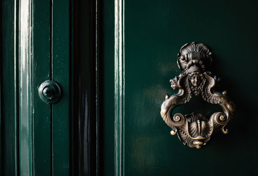 Bronze Handle, Green Door | Avantte Interior Design